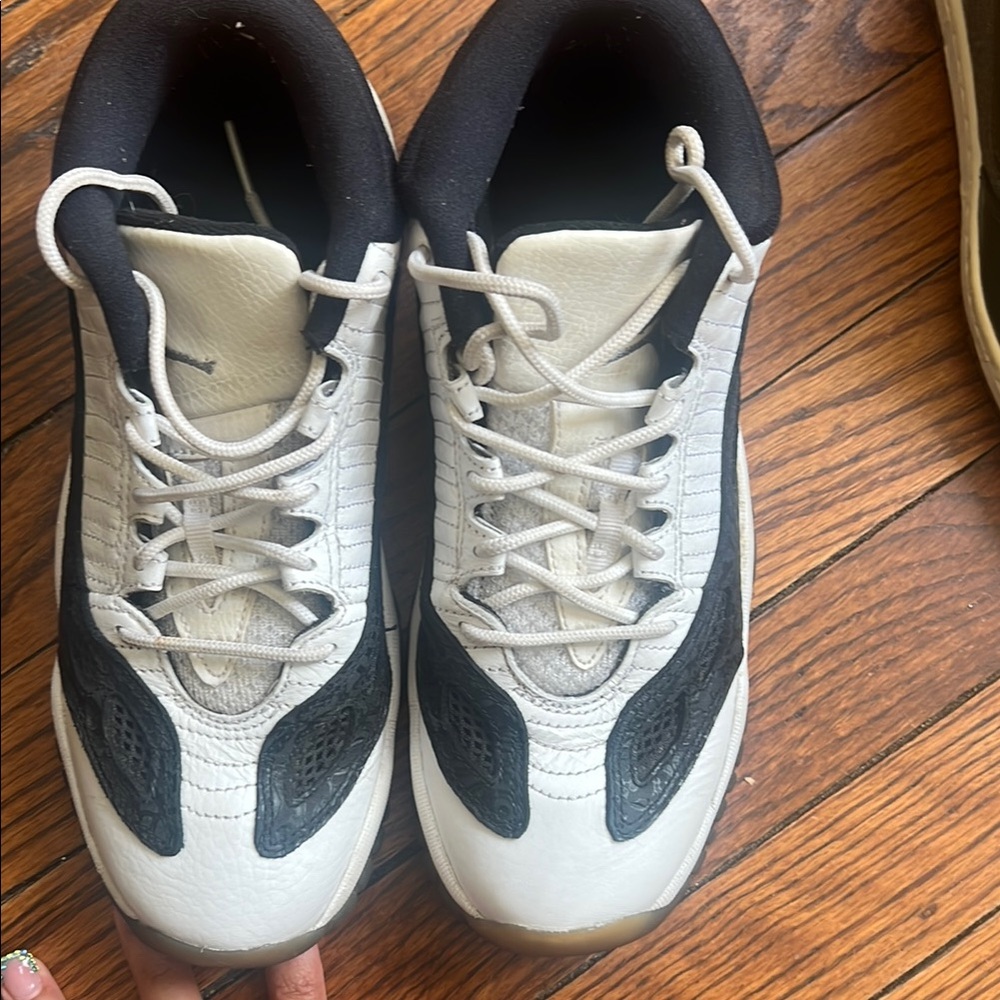 Jordan Retro Concords (2011) release